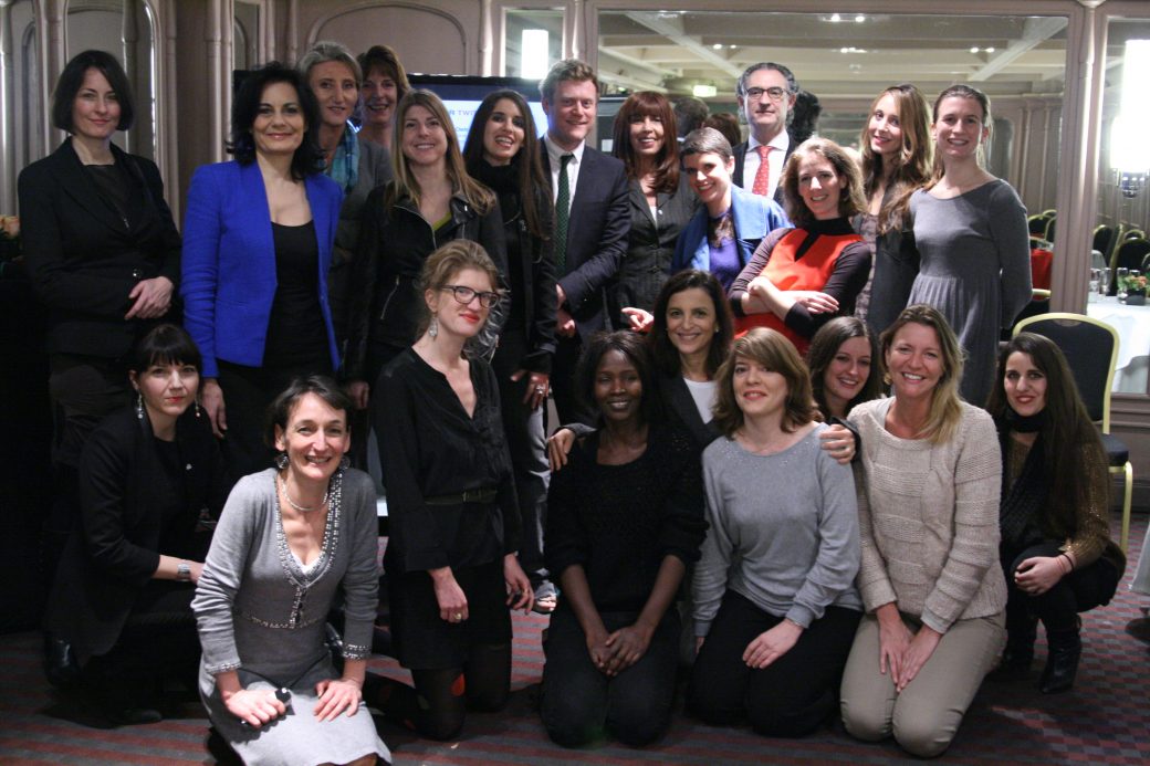 tfsalomon's tweet photo. #Célébration très spéciale aux 🙏🏻@GirlPower3 qui ont ouvert le chemin aux #femmes du #numérique et à @JamaisSansElles. #GirlPower3 #NameAndHonour #ViveLaVie https://t.co/h57Y7kVXkL