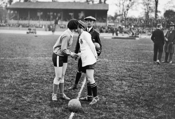 In 1920 Dick Kerr were so dominant that they even represented England, defeating a French side 2-0 in front of a crowd of 25,000. This would be recorded as the first International Women’s fixture. That’s Dick Kerr’s Lily Parr in white, we’ll come onto her later.