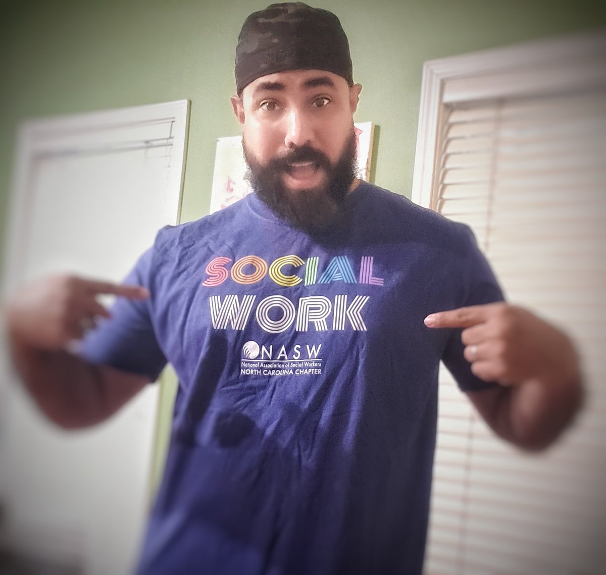 SocialWorkArce tweet picture