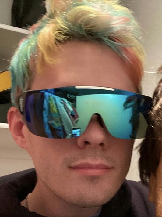 JAWLINE PARXIES OPEN THIS THREAD