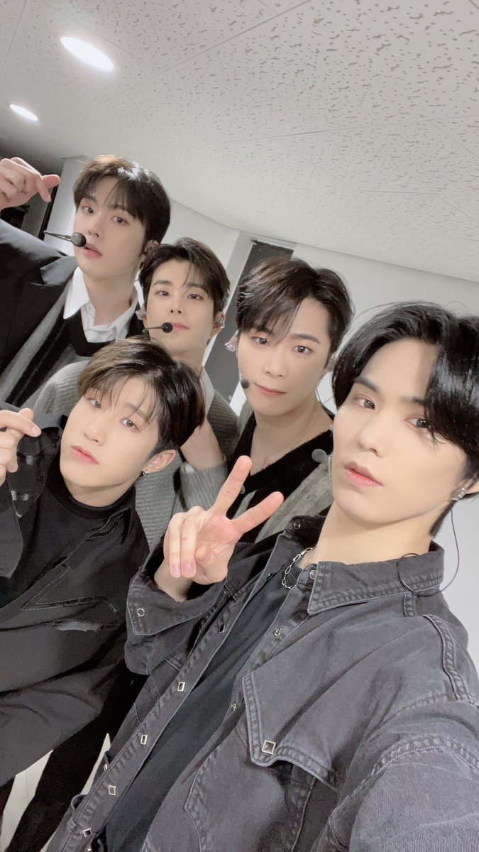 ASTRO OFFICIAL tweet media