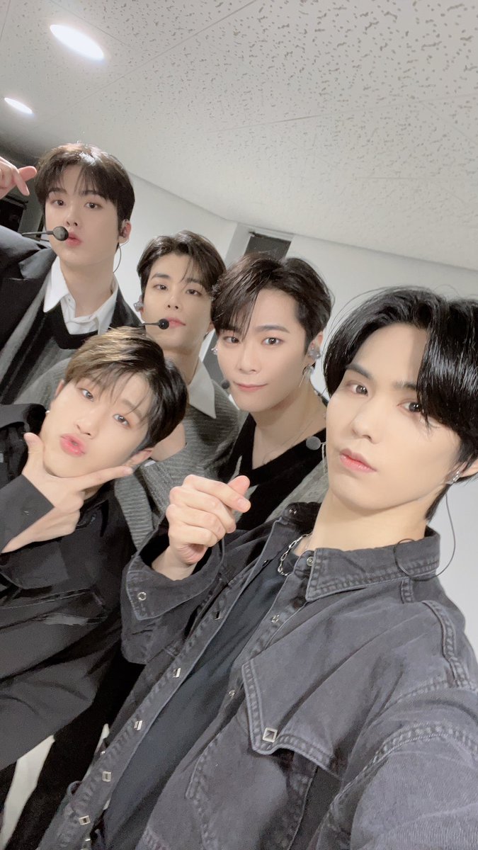 ASTRO OFFICIAL tweet media