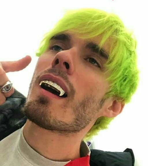 JAWLINE PARXIES OPEN THIS THREAD