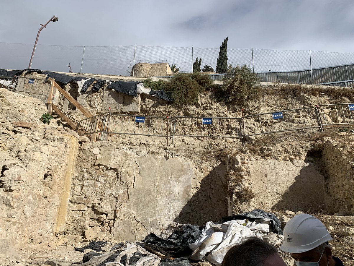 Mañana de visita al Portón, en abril del 2021 Alicante recuperará una de sus entradas del siglo XIV, a la ciudad #Alicante .