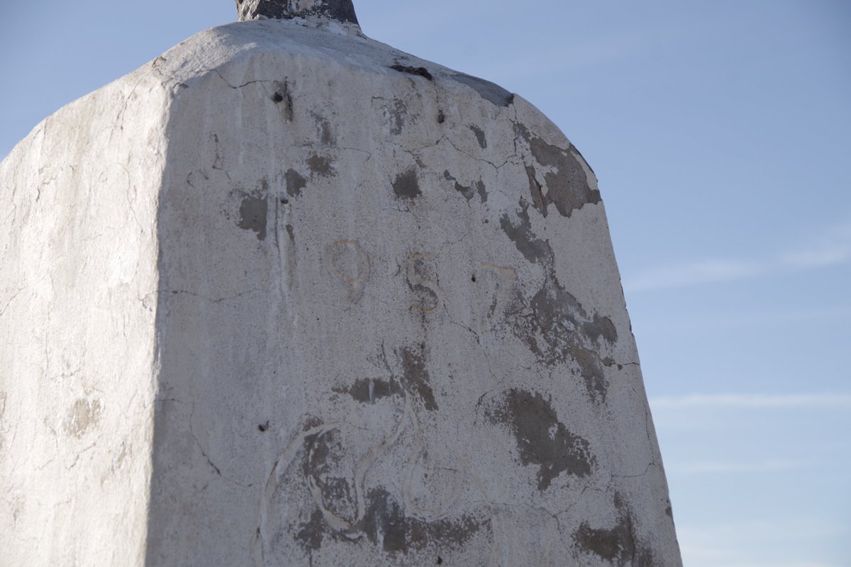 2/ Unfortunately, even in rural southern Mongolia, the 1957 earthquake came with the loss of lives. Snow avalanches and landslides became a risk for nomadic shepherds and their herds seeking shelter in the mountains from the strong winter winds in the surrounding basins.