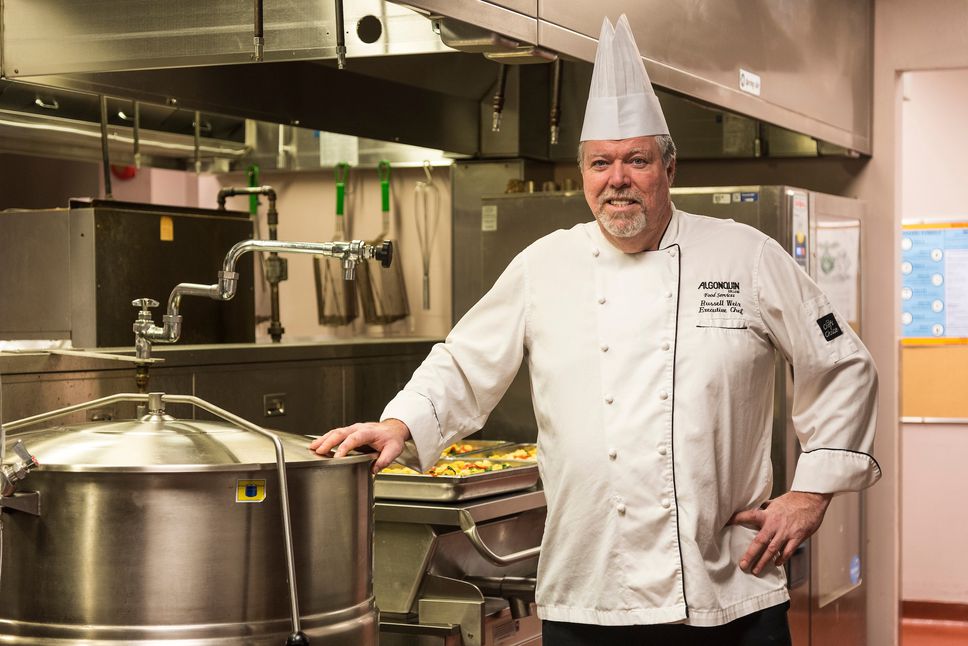 AlgonquinColleg's tweet photo. Looking to add a new dish to your comfort food repertoire? Algonquin College chef Russell Weir chatted with the @TorontoStar with tips on how you can spice up your pot roast! https://t.co/yBPzJO9rHA https://t.co/TMjDjzmZ2U