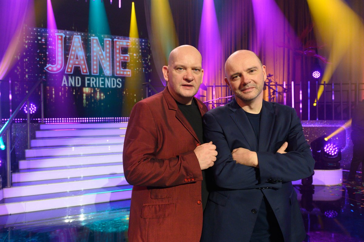 Jane McDonald tweet media