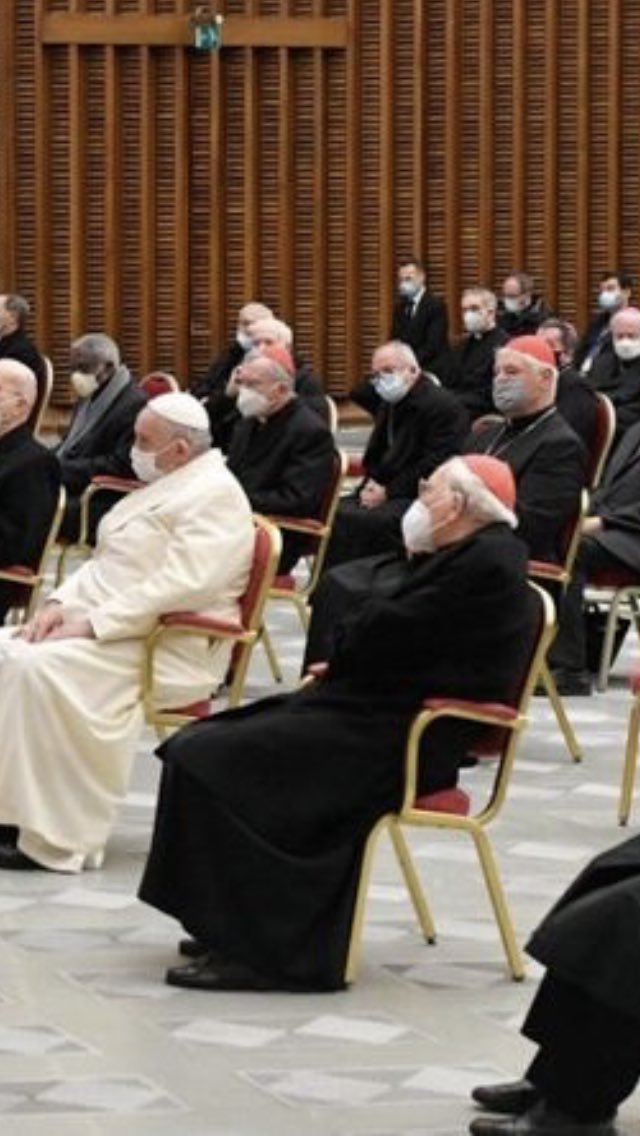 @NicholasSawick1 @joshjmac Although this angle provides a more complex picture. Also in cassock are Parolin, Mueller, and (I think) Re. https://t.co/zFhUM768Cu