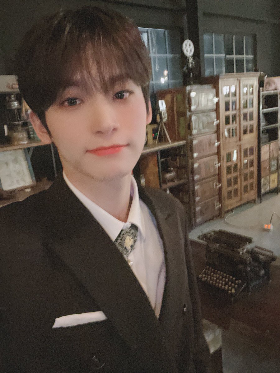 CRAVITY_twt's tweet photo. 러비티!!❤️오늘 MMA무대 보셨나요? 정모가 무대를 뒤집어 버렸다ㅎㅎ☺️ 열심히 준비 했는데 좋아해주셨으면 좋겠다ㅎㅎ #크래비티 #정모 #러비티 #MMA2020 #MMA #멜론뮤직어워드 https://t.co/SJd0ILx27u