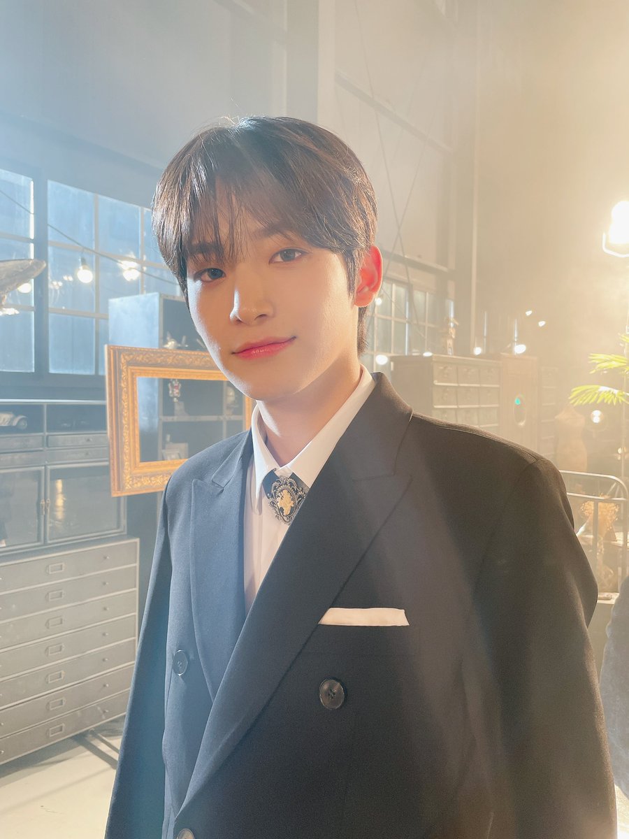 CRAVITY_twt's tweet photo. 러비티!!❤️오늘 MMA무대 보셨나요? 정모가 무대를 뒤집어 버렸다ㅎㅎ☺️ 열심히 준비 했는데 좋아해주셨으면 좋겠다ㅎㅎ #크래비티 #정모 #러비티 #MMA2020 #MMA #멜론뮤직어워드 https://t.co/SJd0ILx27u
