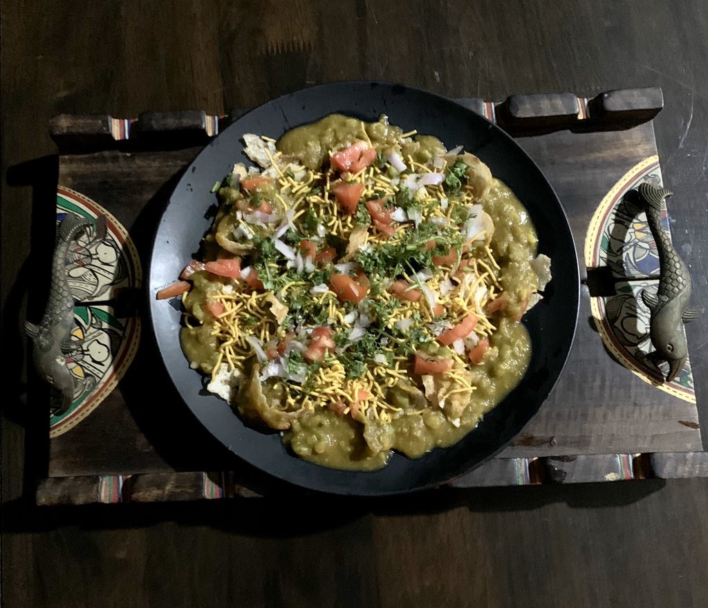 After a long day , Stress buster is to masshhhhh potatoes n peas to make  #MasalaPuri 