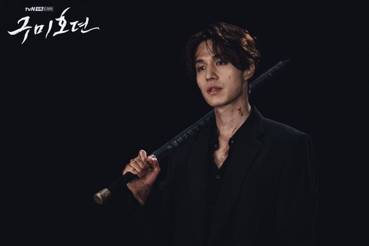 You can expect Lee Dong Wook to give justice to Lee Yeon’s character. A rich, good looking, trendy, nonchalant, but smart nine tailed fox who waited for one girl for 600 years. He is powerful & has a strong personality, but will do anything for love.