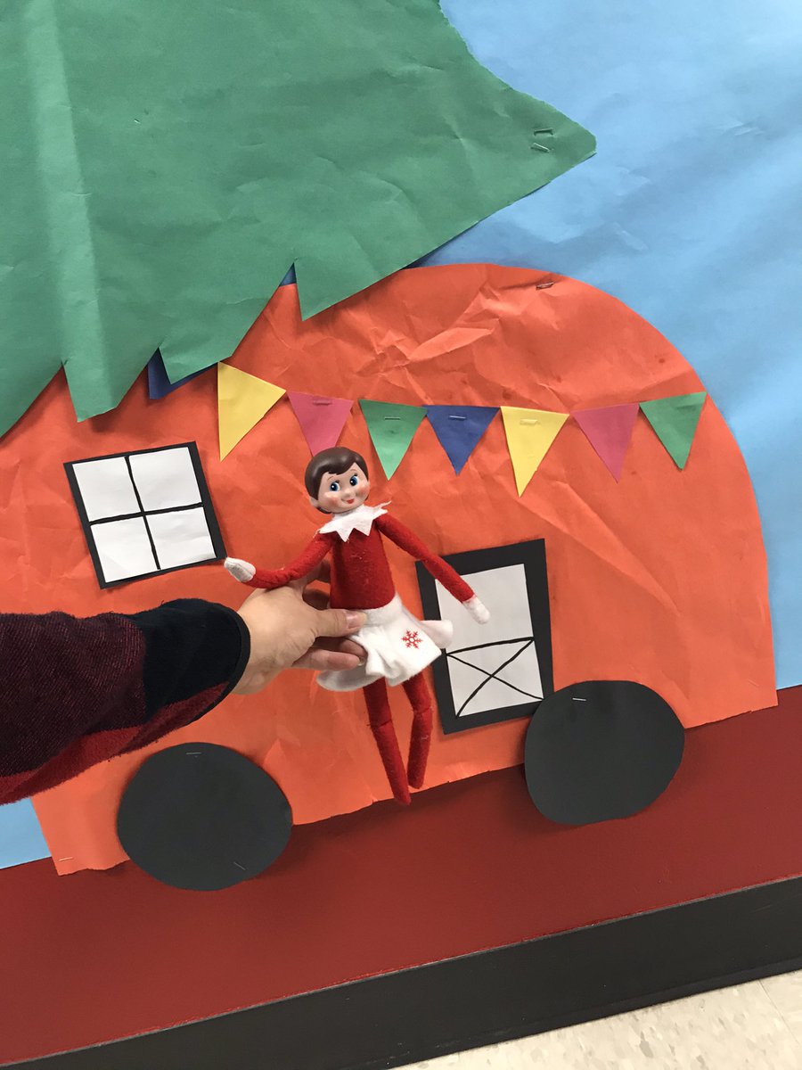 JessicaAG85's tweet photo. @DavissonDustin @canyonhscougars  Day 1 of #12daysofchristmas late pic for Thursday. Rounding up EA staff for a pic is like rounding up kindergartners after recess 😆 https://t.co/mG7YQuX6Es