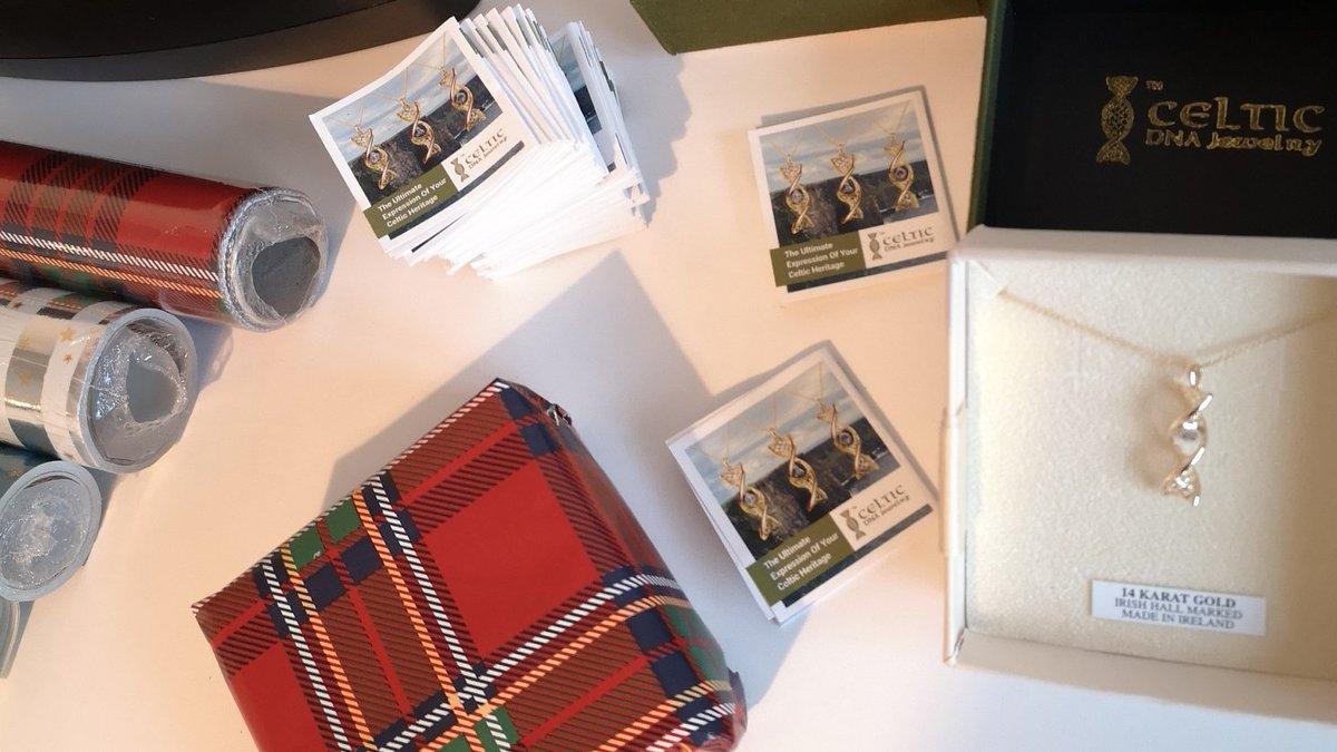 AranSweatersD's tweet photo. Gift wrapping is available, so far this year Tartan has been the most popular request #irishgift #celticjewelry #irishjewelry #claddagh #tartan #tartanplaid #celtic #scottish #clan #genealogy #ancestry #plaid https://t.co/Uae0Xf58TX