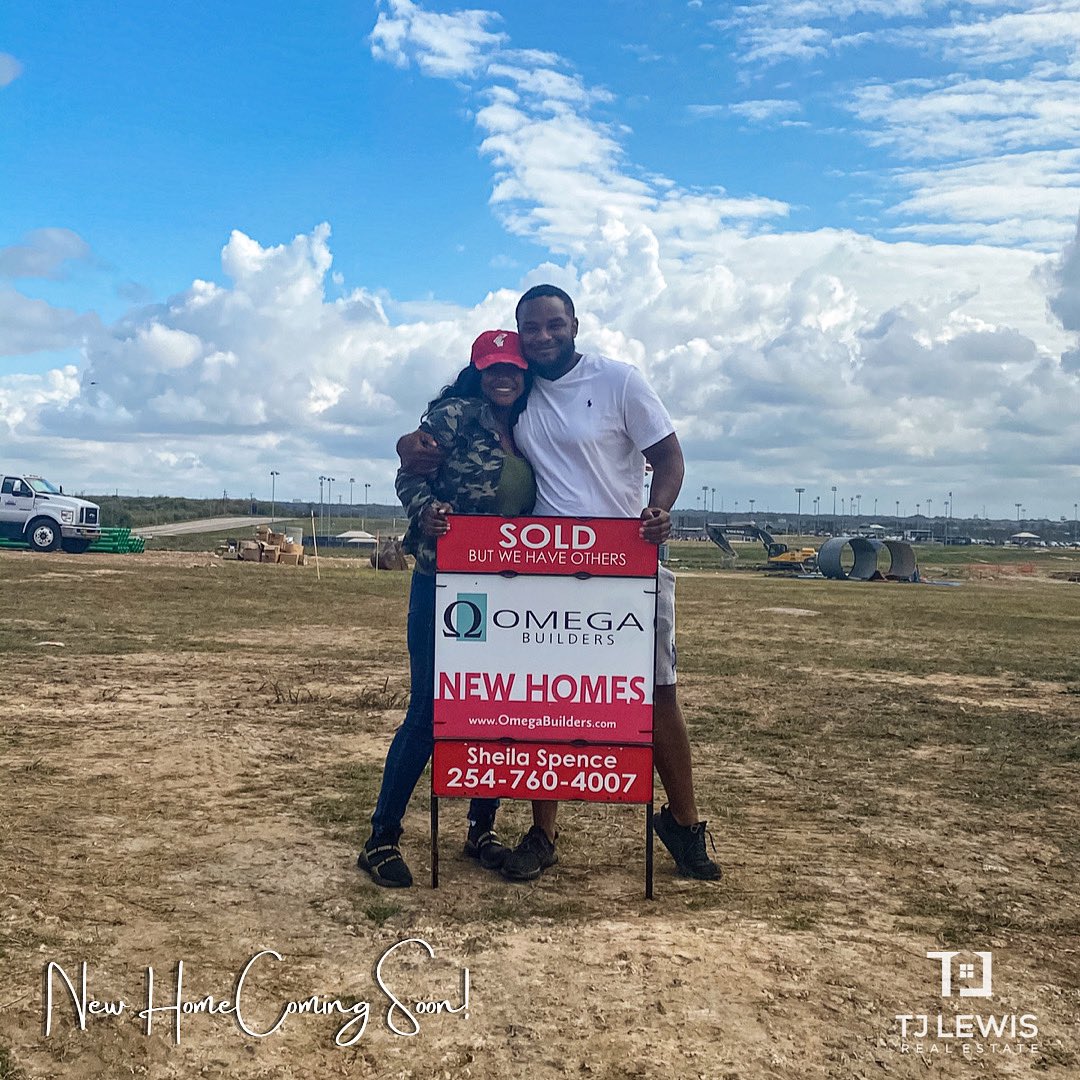 TeasiaTXRealtor's tweet image. New Home Owners Coming Soon!!!🎉🏡✨

Who’s Next?!? 

@OmegaBuildersTX
