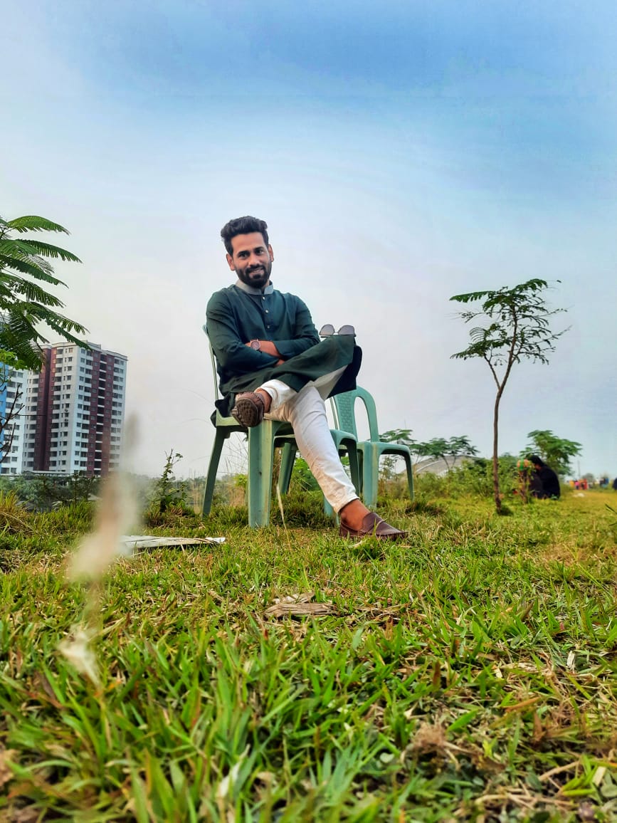 RonyMahmud18's tweet photo. জীবনে প্রচুর গুরতে হবে https://t.co/E5ZFNzmjIu