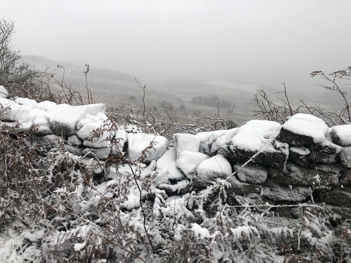 rainbowchaser79's tweet photo. Probably my best adventuring to date - snowy Stanedge Edge ♥️
#ViewWithABrew
#WispaWithAVista https://t.co/Otq3B5Kpxd