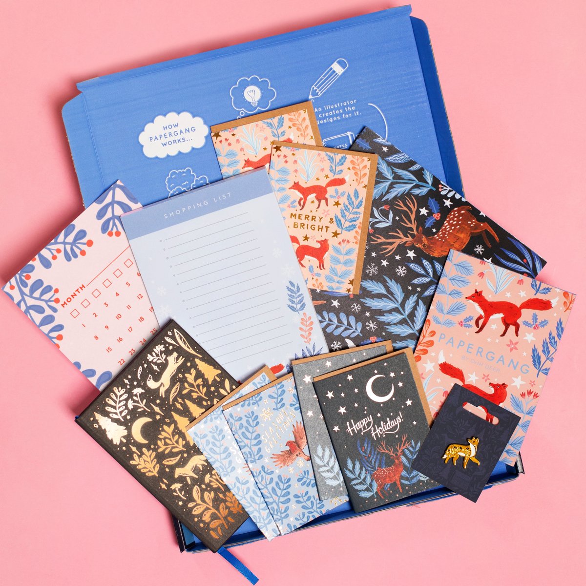pastaevangelist's tweet photo. #GiveawayTime If you love getting cool stuff in the post, you can’t miss 3 months of Pasta Club 🍝 3 months of Papergang stationery 💌 3 months of Put a Sock in It 🎁

To enter:
1. LIKE this tweet
2. FOLLOW @pastaevangelist &amp; @ohh_deer 
3. RETWEET!
Ends: 6th Dec. Good luck #win https://t.co/h2kUSs8BjE