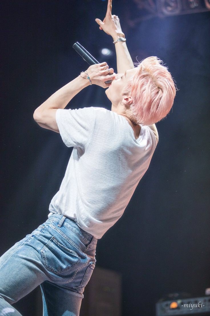 how to make your twitter pink — a thread