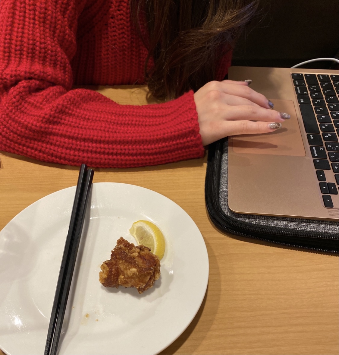 erls94's tweet photo. 27歳の事務職の方を
コンサルしてました！

元々マルチもやられていて
上手くいかず、ご相談に来ました

マルチが悪いとは言わないが
環境に依存しないといけないビジネスは

最近もあった行政処分が
下ったりリスクが大きいですね😅

やるなら自分の力になるものですね💡 https://t.co/z6PEBfM7co