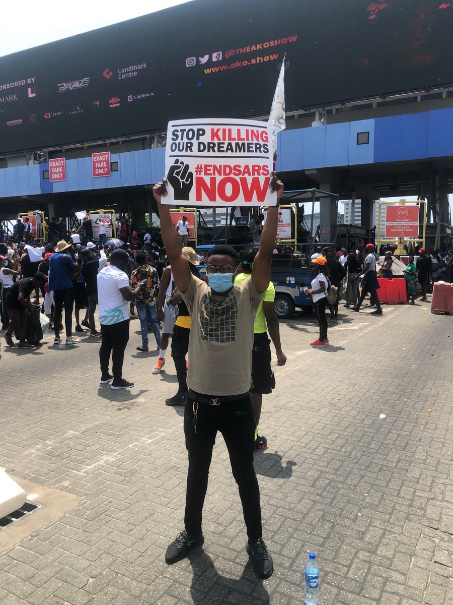 KiiingFlow's tweet image. We rebranding again... this time we are coming out strongerrrrrrrr 
Justice for all we lost....
#EndSARS