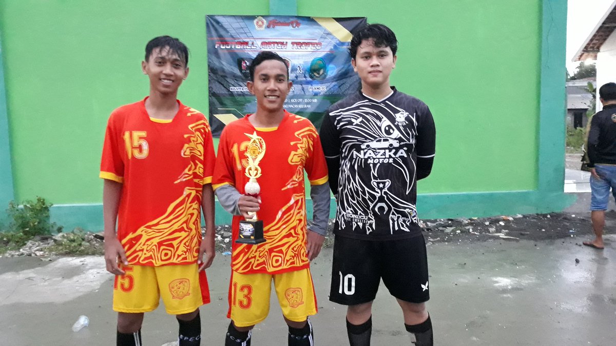 KartarKrakatau's tweet photo. Terima kasih atas partisipasinya @belvitaputrafc serta @pilangfc.official sudah mau datang dan meramaikan acara KRAKATAU TROFEO CUP 2020, jangan pernah bosan bermain bola dengan tim kami ( krakatau fc ).
Tak lupa buat semua teman - teman yang sudah ikut membantu kelancaran acara. https://t.co/QPS9nhKSaY