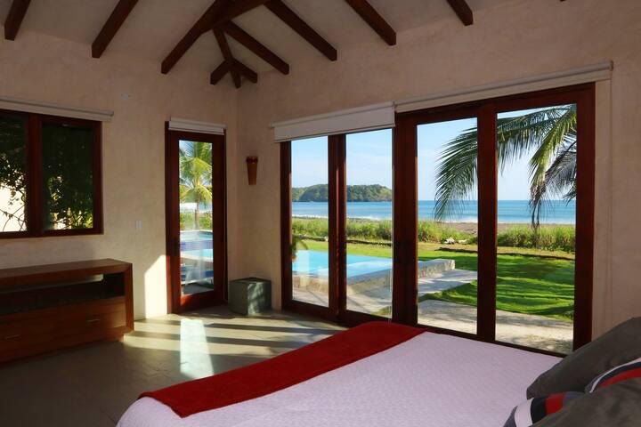 TPETRAVELPANAMA's tweet photo. Condominios, apartamentos, villas y hoteles d playa son d las mejores opciones. Fin d Año y Verano. Contáctanos 6317-0936 #Pedasi #cambutal #playavenao #farallon #gorgona #elpalmar #playareina #cebaco #saboga #taboga #contadora #bolaños #gamez #bocachica #palenque #islagrande https://t.co/rpM6Z26AjB