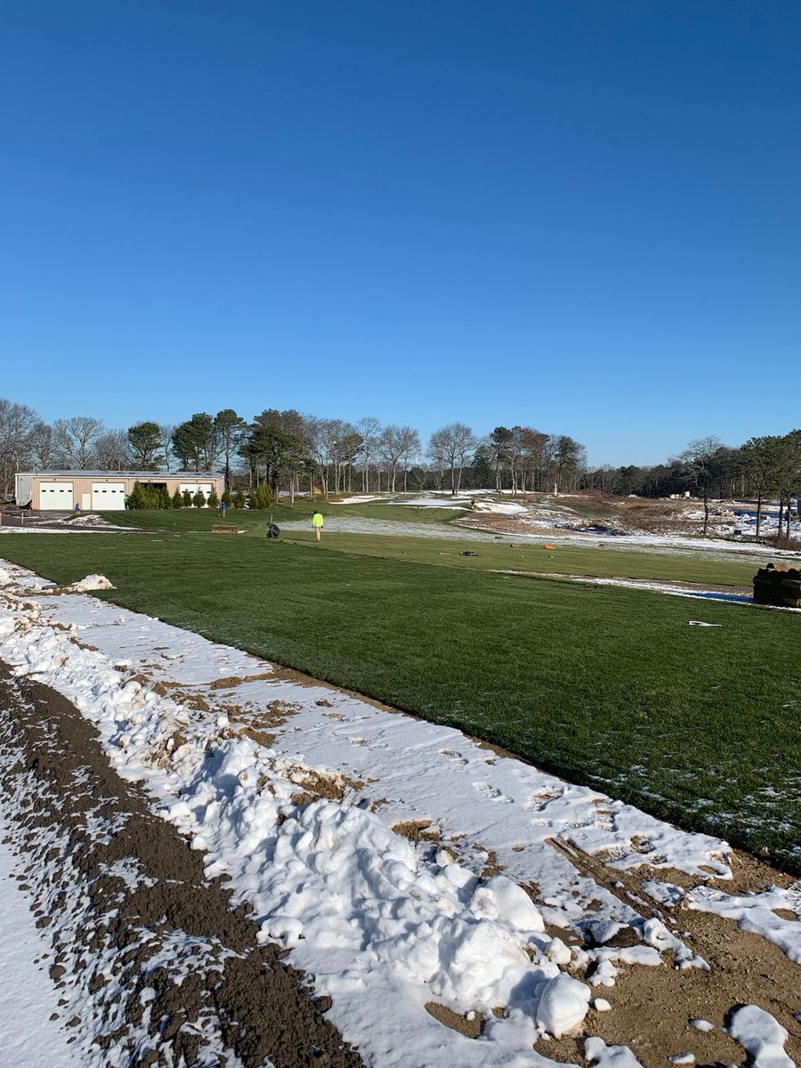 CapeClubResort's tweet photo. First hole getting ready for next season!
#golfcourse #drivingrange #golfcourseviews #capecodgolf #capecodgolfers #thecapeclub #golf #massgolf #NewEngland #publiccourse #countryclub #capelife #fall #fallgolf #explore #explorepage https://t.co/tyO3m57DJh