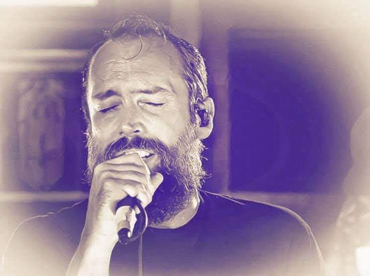 Susie_ClutchUK's tweet photo. It's Friday, therefore... It's
#NeilFallonFriday!
I'm drinking wine and watching a @pinkfloyd concert on TV. What are you up to?
Have a Clutchtastic weekend everyone! @npfallon @clutchofficial @oslOslo https://t.co/ROyiAyXPCC