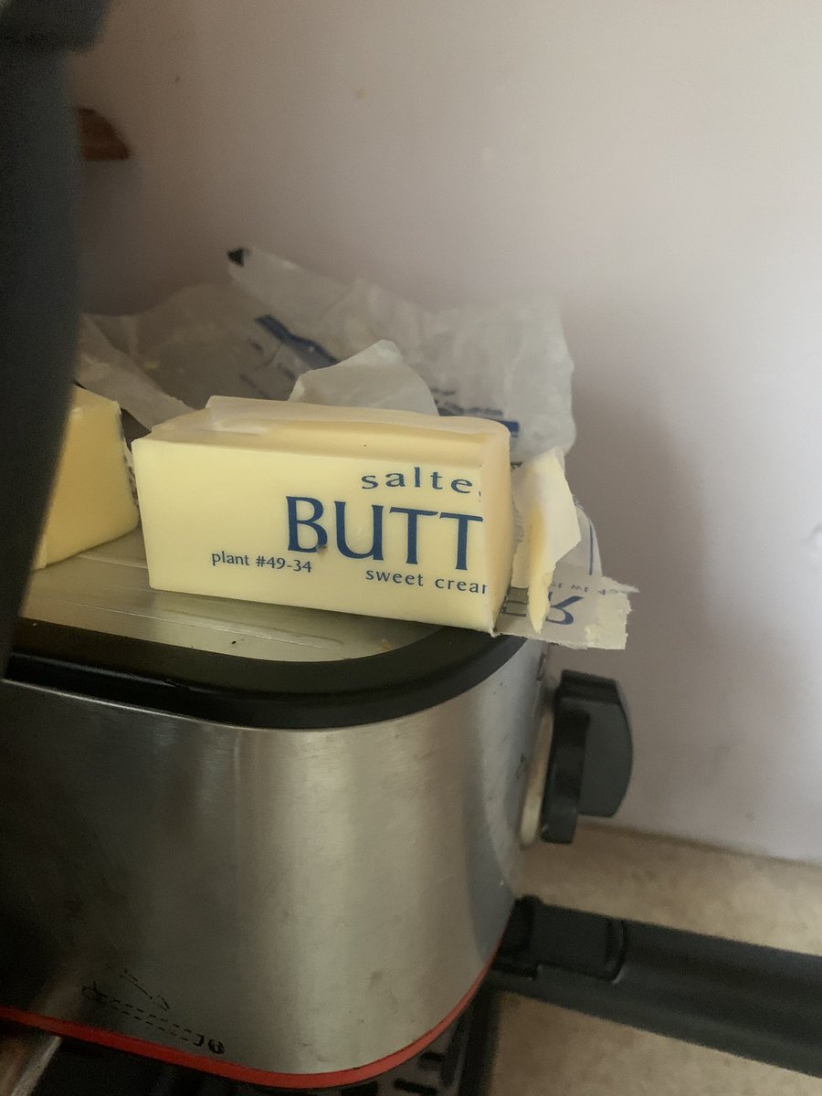 laughtownpod's tweet image. I do this to all my butter becuz I fully commit to the bit #committothebit