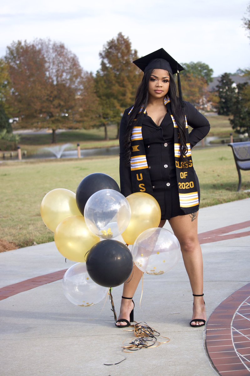 T 🥀🤍 tweet media