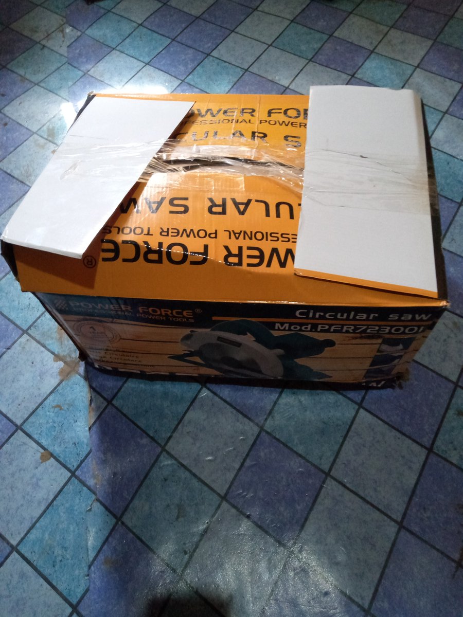 EOmobaba's tweet image. Thank God🙏 @Zlatan_Ibile this is my own ps5 I no I can't afford ps5🤣😂😂