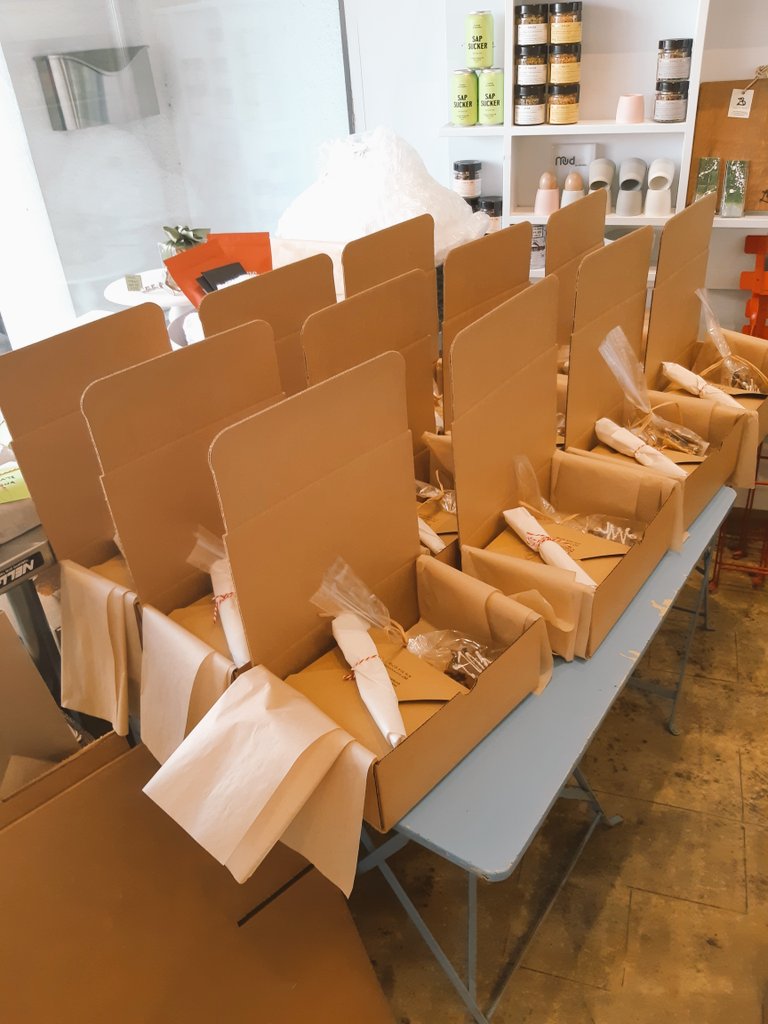 CantineBar's tweet image. Bizzy day!