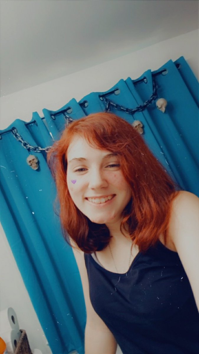 Artist_Gogh's tweet photo. //i am sorry. I have to break. Just found out my sister has been reported missing. Last she was seen was in Orlando Florida. 2 days ago. My "Mother" and her husband are suspects in taking her. Please if you see her near Orlando. Please. Please alert people. Please bring her home. https://t.co/oXFV2x7pGX