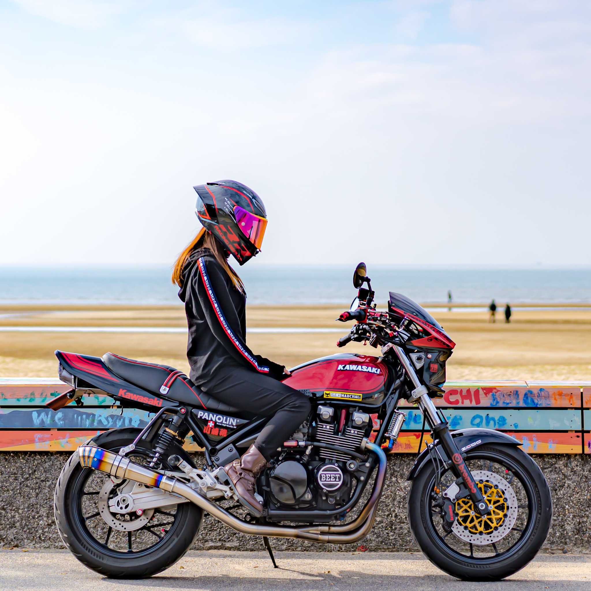 【玉ちゃん】黒単ゼーロ　高レート Yahoo!オークション - ゼファー400 Z2仕様 ZR400-C4 黒金 火の玉