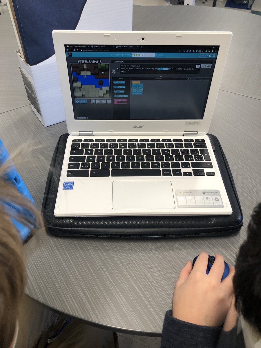 Ss really enjoyed the Hour of Code this week! Collaborating and problem solving while trying new coding activities. So much fun!🤖