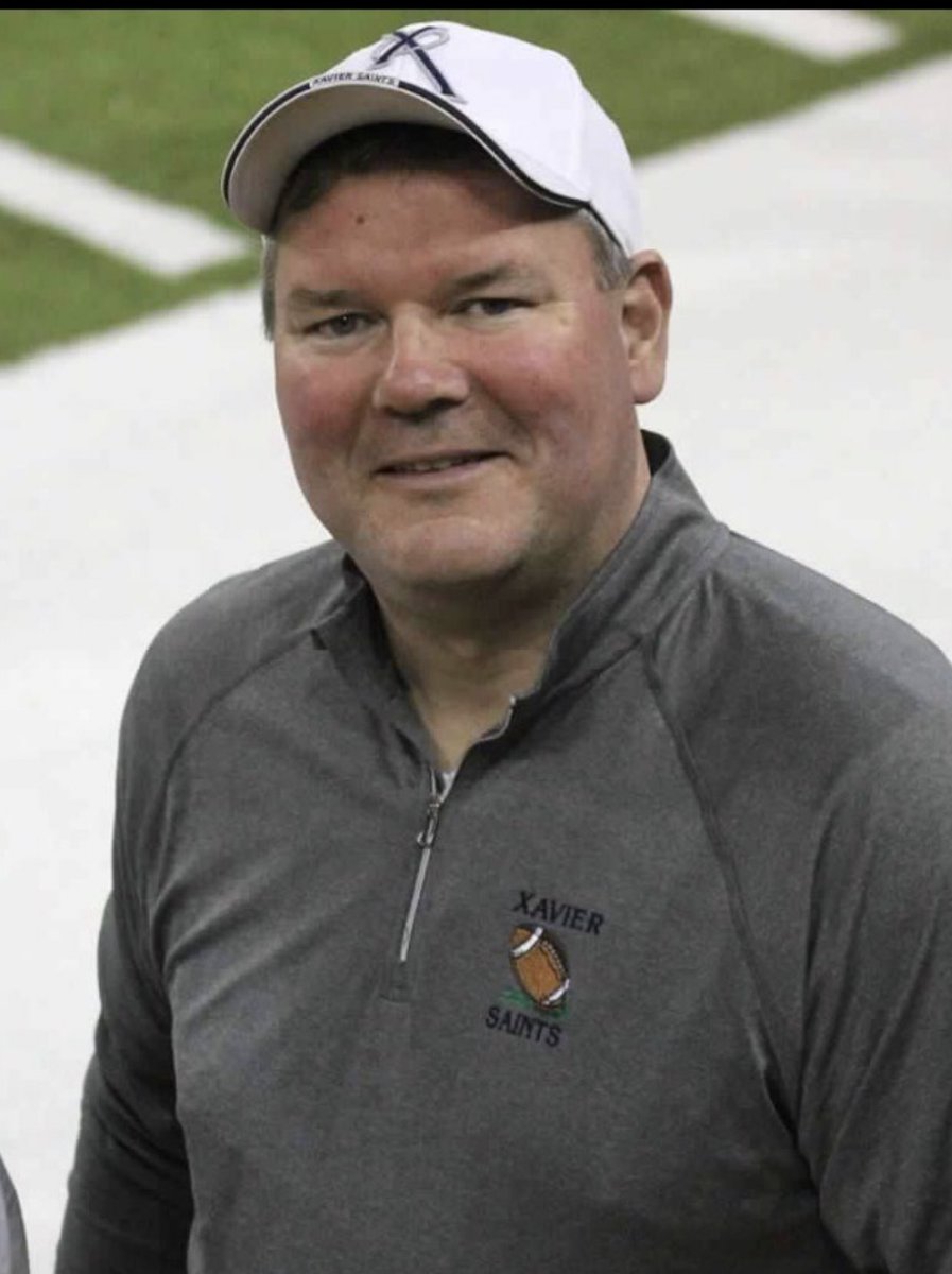 RaphaelEivots's tweet photo. Doug found so much joy in other peoples success and always supported and celebrated my children’s athletic careers. He even offered his Wartburg friends and family scholarship money to my son if he would have attended Wartburg. Such a kind, selfless man❤️🙏😥 #stulkenstrong https://t.co/1PXQ6q2Wv1