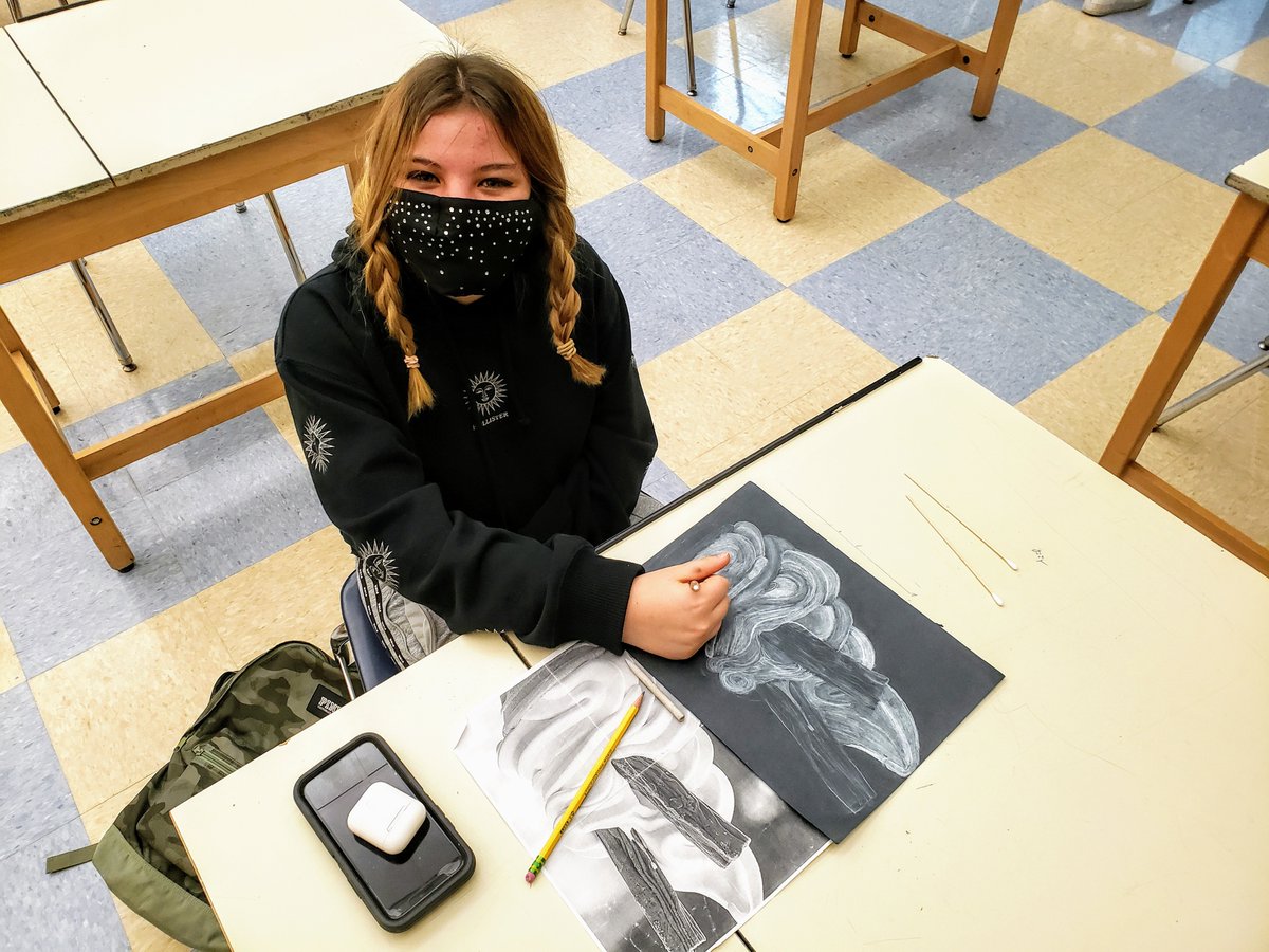 esm_csd's tweet photo. Students in Massimo's art class proudly showing off their artistic talents! https://t.co/h5OmV4koMP