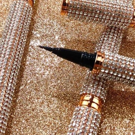 HOLLYWOOD VELVET GLIDE ADHESIVE EYELINER- NO GLUE MAGIC LINER - HOLIDAY LIMITED EDITION JET BLACK LINER
$ 32.99

#besteyeliners #holidaygifts #blacklinereurope #velveteyeliner #eyelinerblack