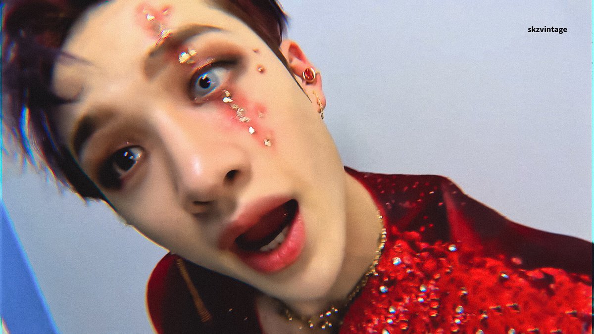 still thinking about this 

#BangChan #StrayKids #skz