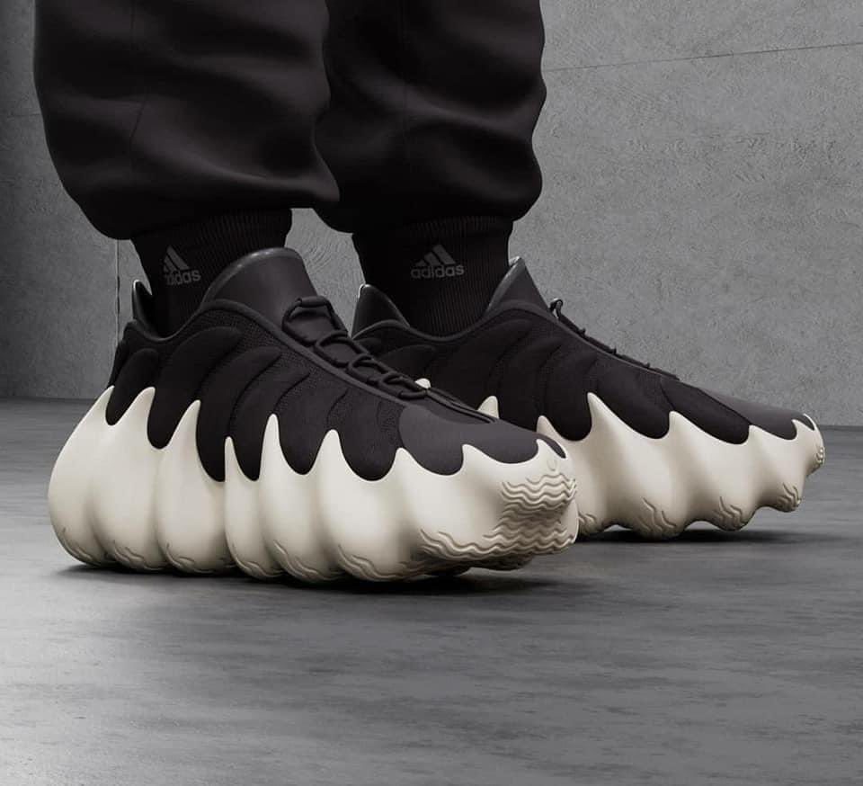 XXL's tweet image. New Yeezy designs 

📷: @Sheer__Opulence