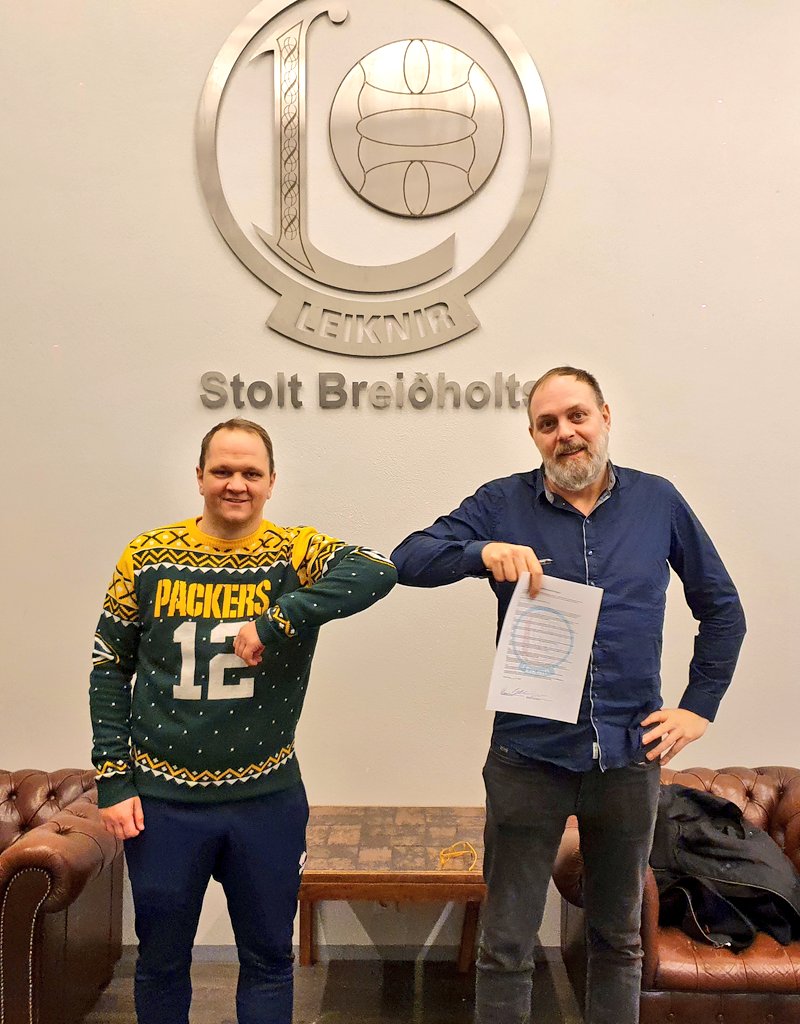 Tíðindi! <a href="/valurgunn/">Valur Gunnarsson</a> framlengir. Svo miklu meira en markvarðaþjálfari! #StoltBreiðholts