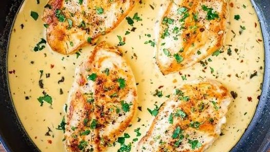 HackerKeto's tweet photo. Keto Creamy Cilantro Lime Chicken
#keto #lowcarb #ketodiet #ketolifestyle #ketolife #weightloss #lchf #ketogenic #ketomeals #ketorecipes #ketoweightloss #weightlossjourney https://t.co/heEZOGy0V0