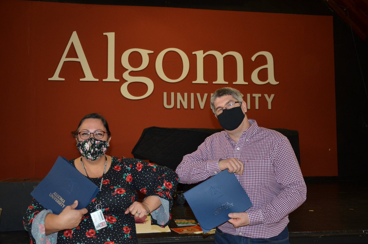 SaultPolice's tweet image. Another successful SHIFT training session has come to an end @AlgomaU We are proud to support ongoing efforts to build equitable, respectful and trusting relationships between Police and Indigenous peoples. #miigwetch