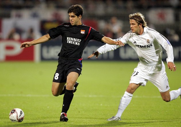 Ce n’est pas pour autant que de 2003 à 2006, le Real traverse une période difficile sur la scène européenne tout comme en Liga. Période sombre de Pérez au Real.