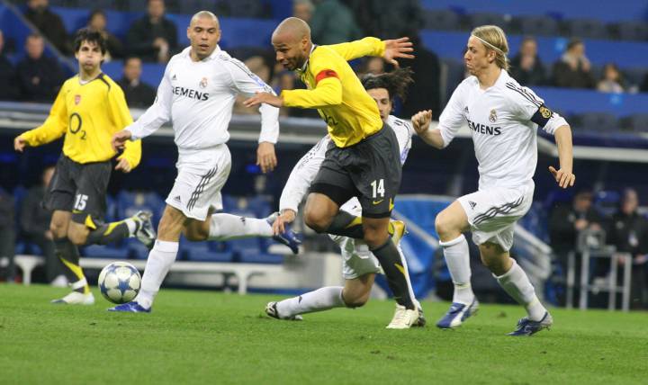 Ce n’est pas pour autant que de 2003 à 2006, le Real traverse une période difficile sur la scène européenne tout comme en Liga. Période sombre de Pérez au Real.