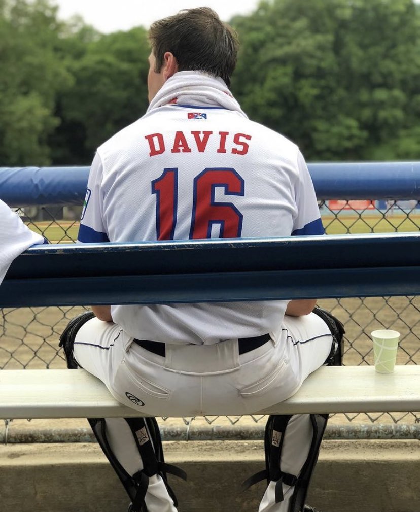 Sorry we are out of breath but WE ARE COMMITTED TO THE THREAD. We really really really really like specialty jerseys. Do you? What’s your fave?