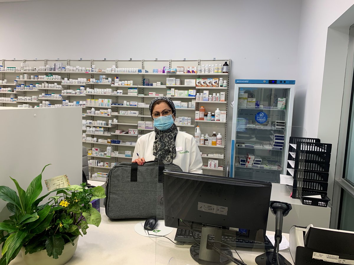 RxA's Leadership Cohort member Sean Hanson was #OutandAbout and had a chance to visit Southview Pharmacy! He discussed RxA Membership with #pharmacist Dalya! See the Value of RxA Membership at rxa.ca/membership/mem…