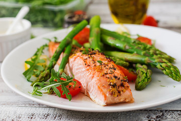 GrubEasy's tweet photo. What's cooking this Friday night everyone? Share with us!
Picture credit: Timolina

#healthyfood
#food https://t.co/idW8vIWy7h