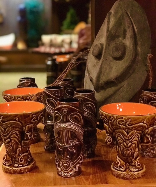 Masks, mugs, décor, apparel, books, syrups, and most importantly RUM! Our holiday shop is in full swing at Trader Vic's Emeryville! Come by Wed-Sun from 12p-8p now through 12/23 for all your tiki gifting needs!

#emeryville #oakland #sf #eastbay #bayarea #tradervics #holidayshop